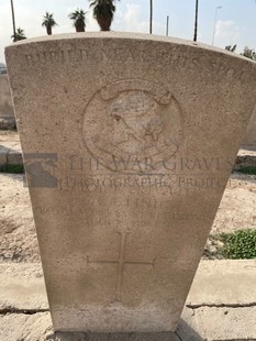 BAGHDAD (NORTH GATE) WAR CEMETERY - LIND, A J